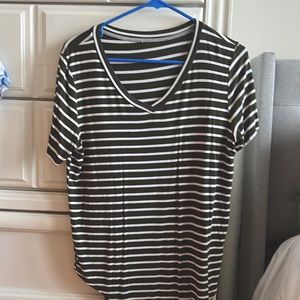 Size small Marlow v-neck olive green and white stripped t-shirt! Buttery soft